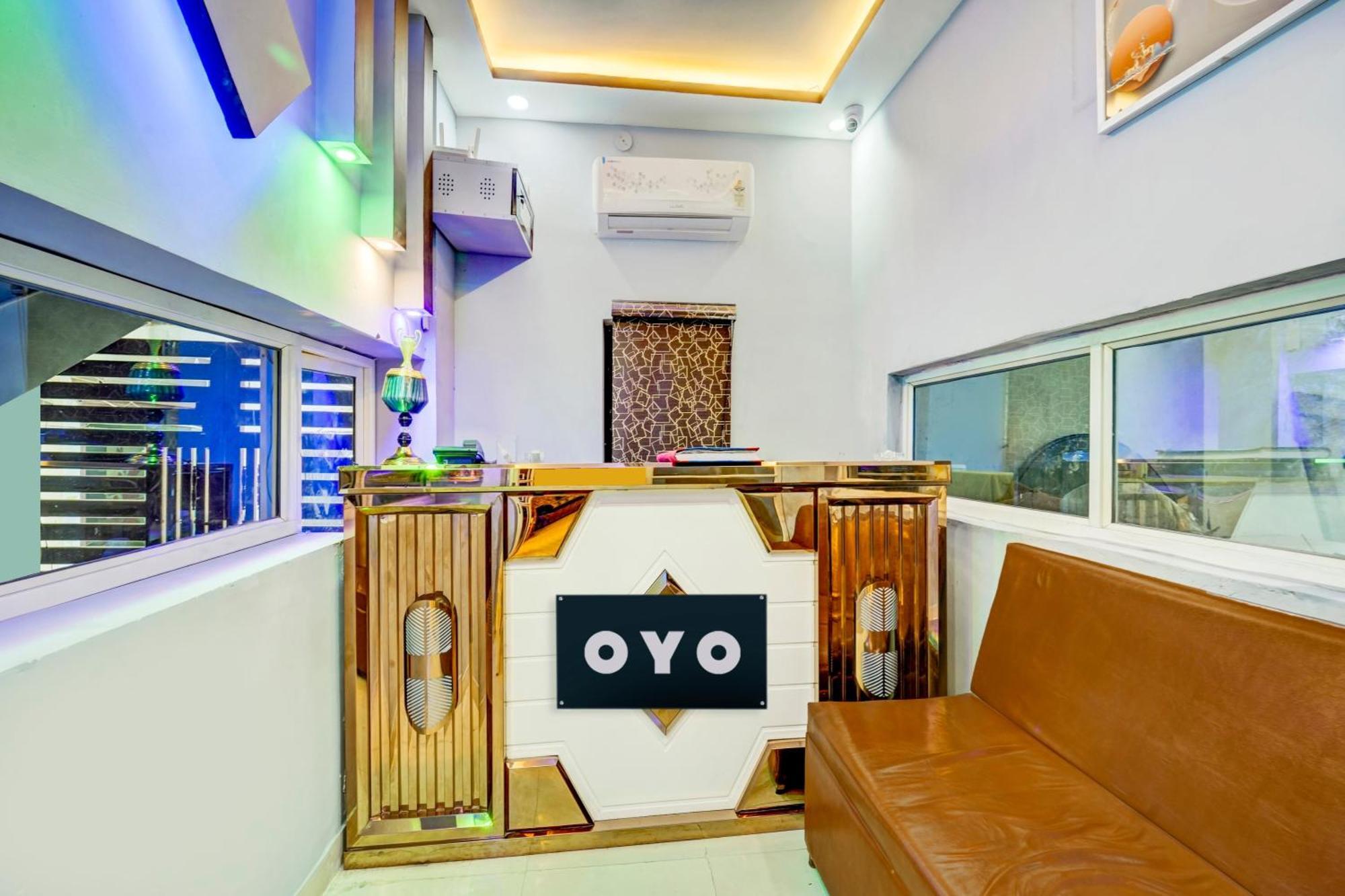 Super Townhouse Anisabad Near Mahavir Sansthan Khagaul Exterior foto