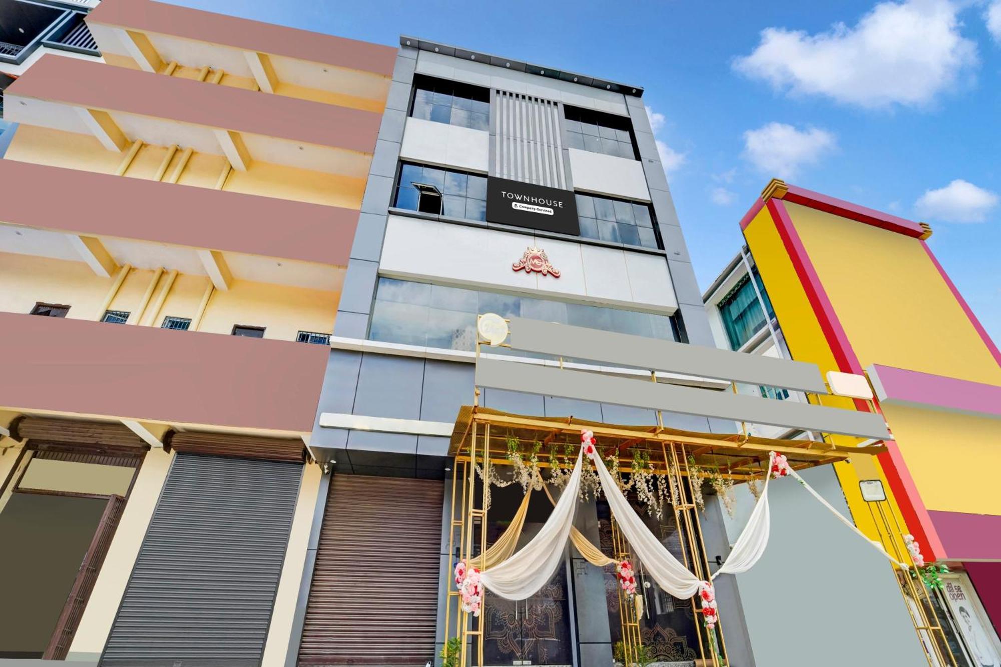 Super Townhouse Anisabad Near Mahavir Sansthan Khagaul Exterior foto